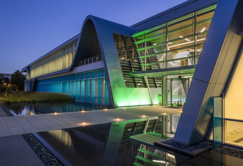 Innovation Curve Technology Park by Form4 Architects in Palo Alto, California