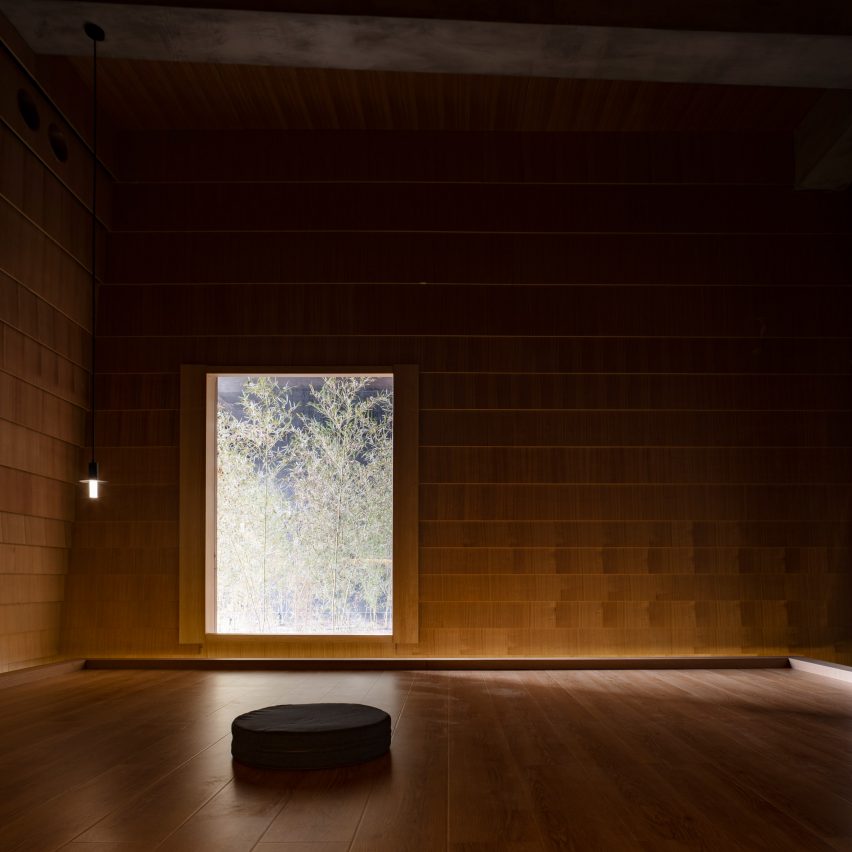 http://www.dezeen.com/