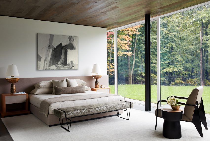 Columbia County glass house residence by Drake/Anderson in upstate New York