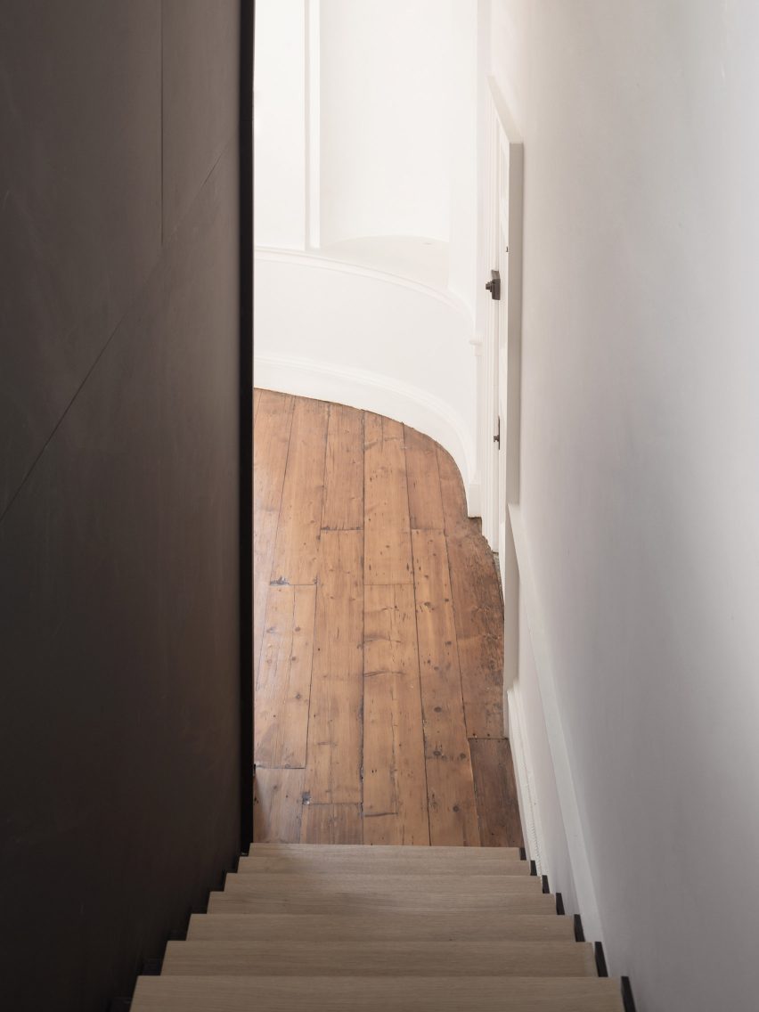 Mayfair apartment by HASA Architects