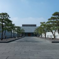 http://www.dezeen.com/