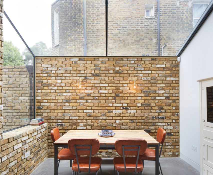 Harvist Road by Rise Design Studio