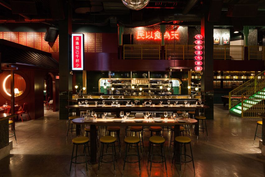 Miss Wong Restaurant in Quebec Canada by Menard Dworkind