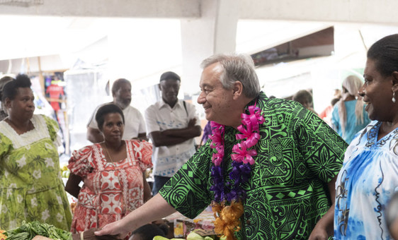 UN Secretary-General António Guterres meets beneficiaries of the “Markets for Change