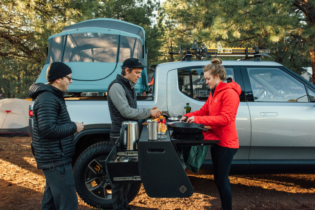 Rivian R1T Overlanding concept