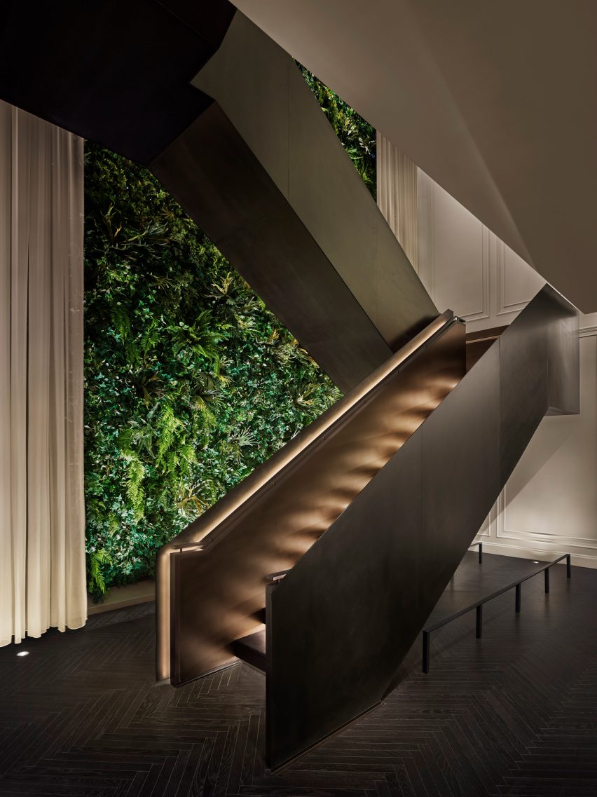 Times Square Edition hotel in New York by Ian Schrager
