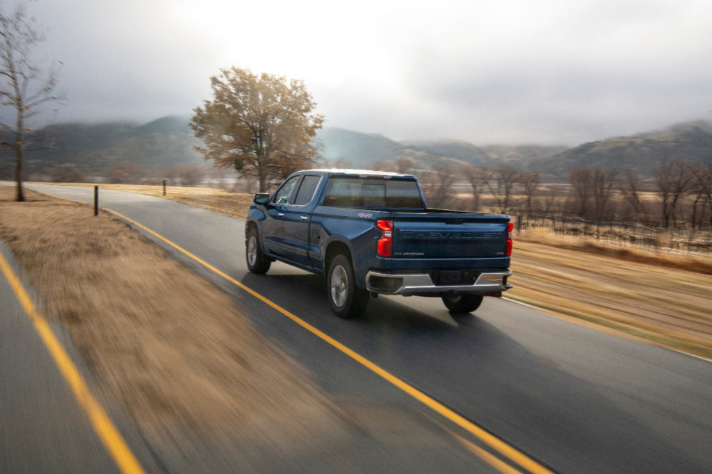 2020 Chevrolet Silverado with turbodiesel engine