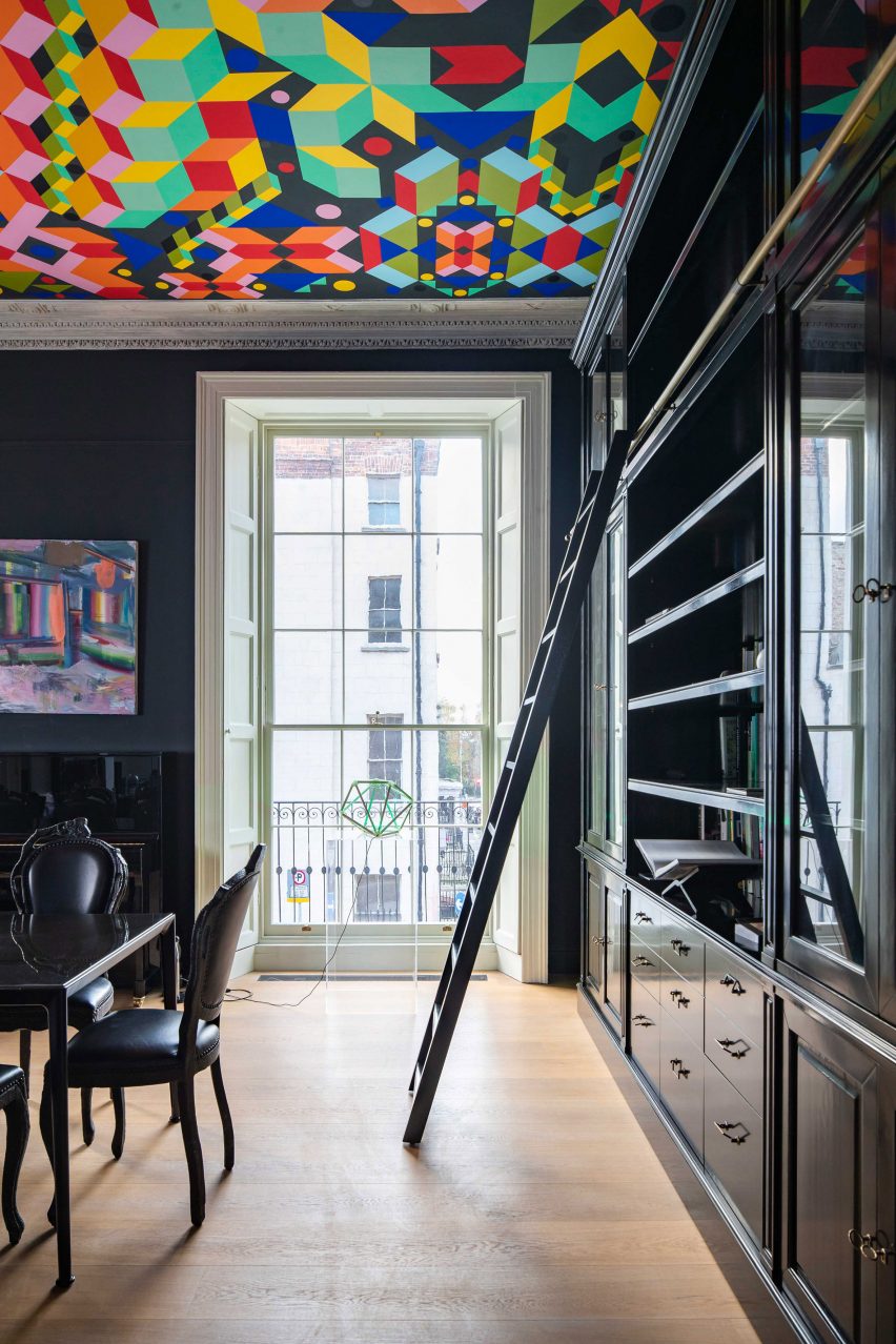 D2 Townhouse by Jake Moulson