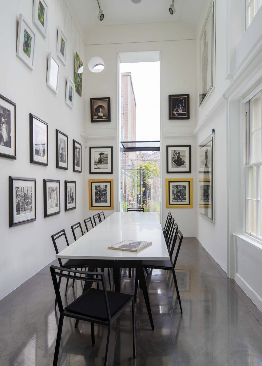 D2 Townhouse by Jake Moulson