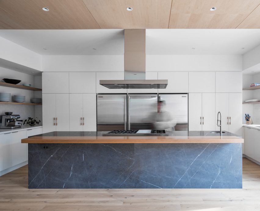 Beaconsfield Residence by Sudio AC