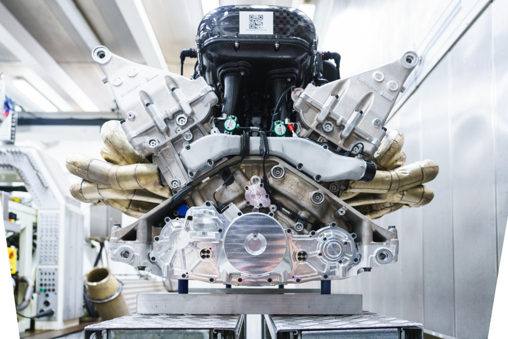 Aston Martin Valkyrie's 6.5-liter V-12