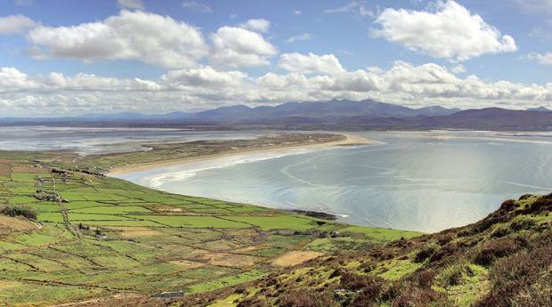 Inch Beach on the Dingle Peninsula. Photo: Fáilte Ireland Inch-Beach-Wide-Sandy-Beaches.png