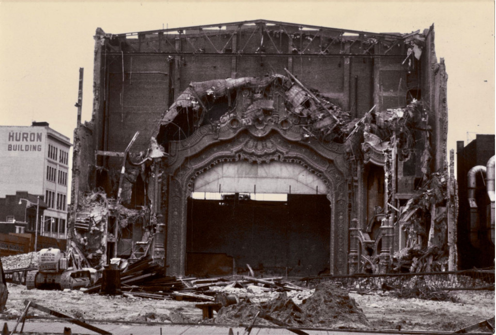 Paramount Theatre, Toledo; courtesy of the Toledo-Lucas County Public Library, obtained from http://