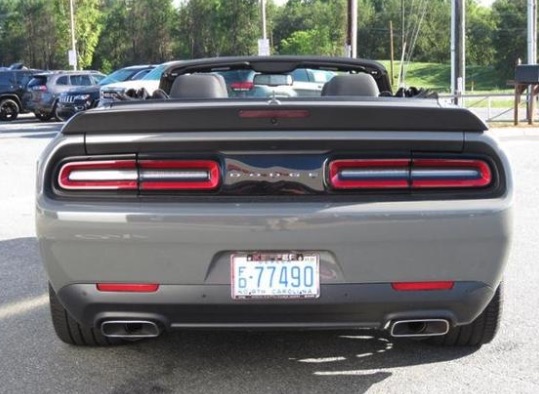 Dodge Challenger R/T Scat Pack Widebody convertible Photo: Keffer Dodge