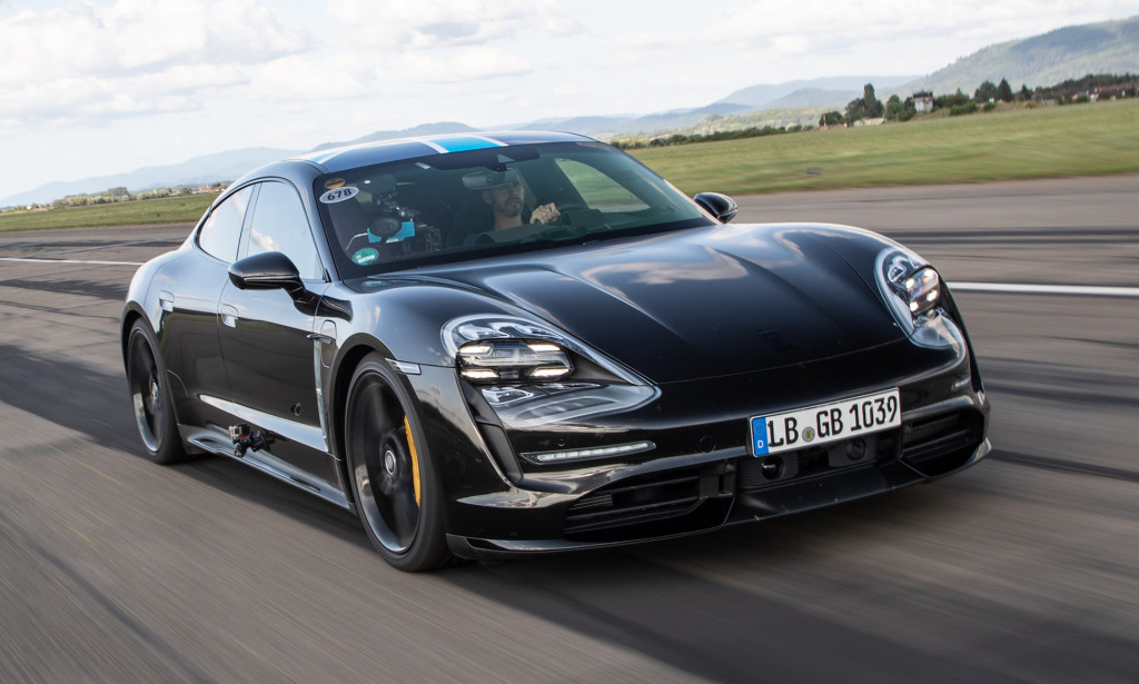 Porsche Taycan acceleration test Porsche Taycan acceleration test