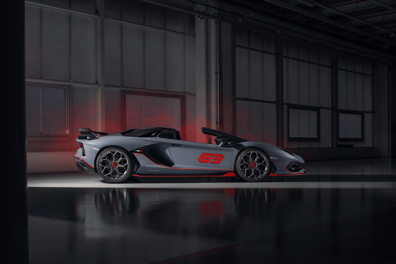 Lamborghini Aventador SVJ 63 Roadster-Pebble Beach-6