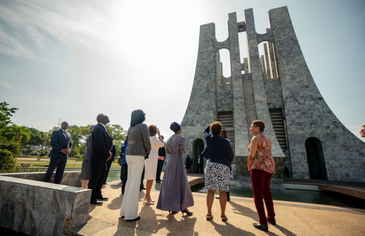 Members of Congressional Black Caucus in Ghana. (Photo: Julio Obscura)