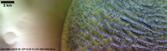 Dunes near Ulyxis Rupes 580x177