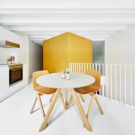 Duplex Tibbaut by Raul Sanchez Architects