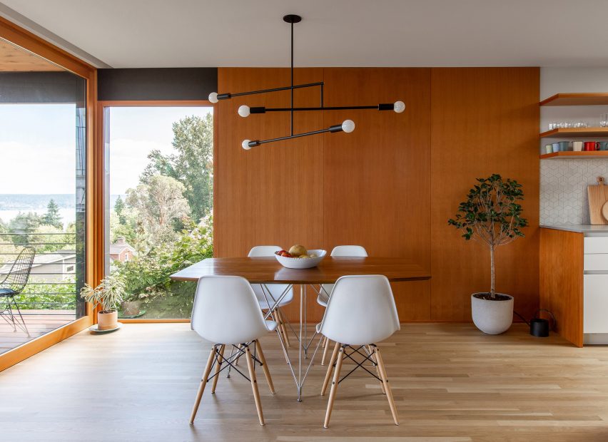 Irwin Caplan’s Laurelhurst House by SHED
