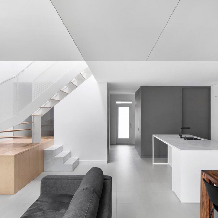 De la Roche Residence by Naturehumaine