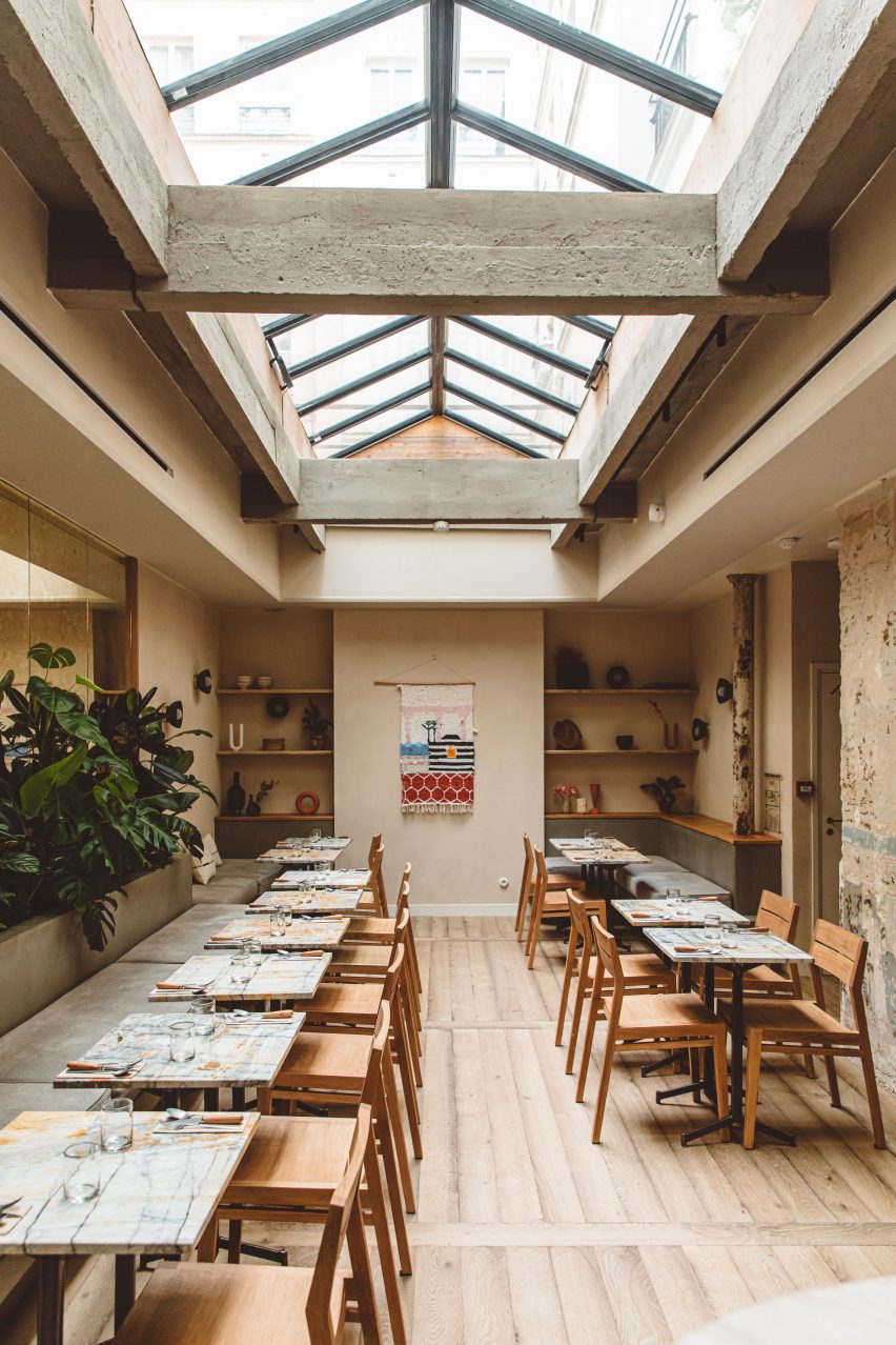 Hoy hotel in Paris