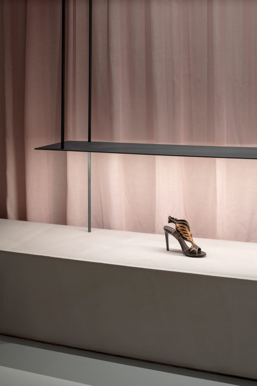 ASH Mallorca shoe store by Francesc Rifé Studio