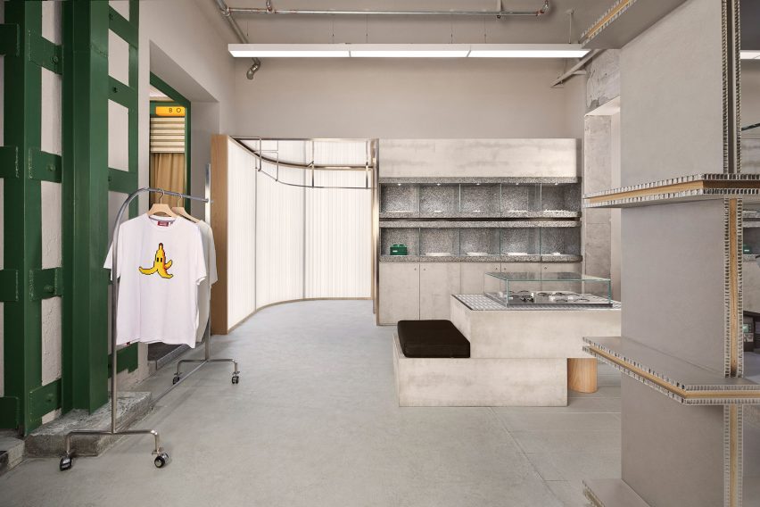 Canal St store by Sò Studio
