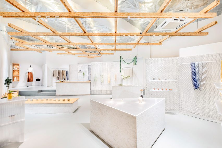 Shiwu store by CATS