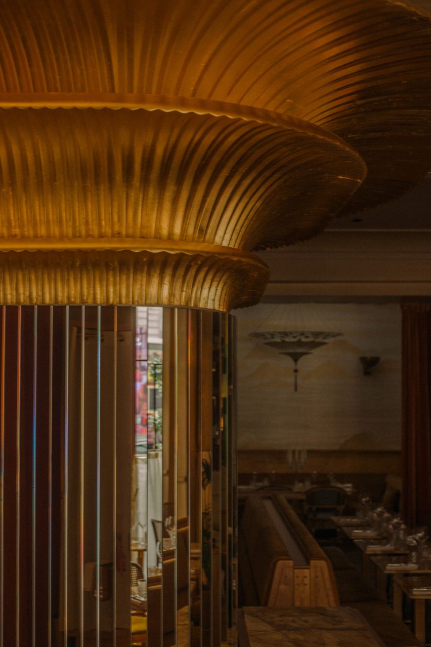 Nolinski restaurant in Paris, designed by John Whelan