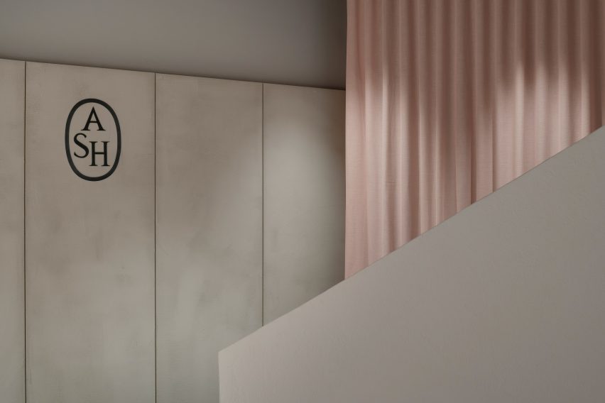 ASH Mallorca shoe store by Francesc Rifé Studio