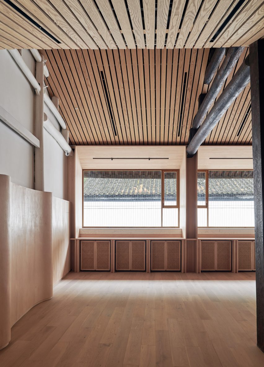 Random Art Space by Air Architects