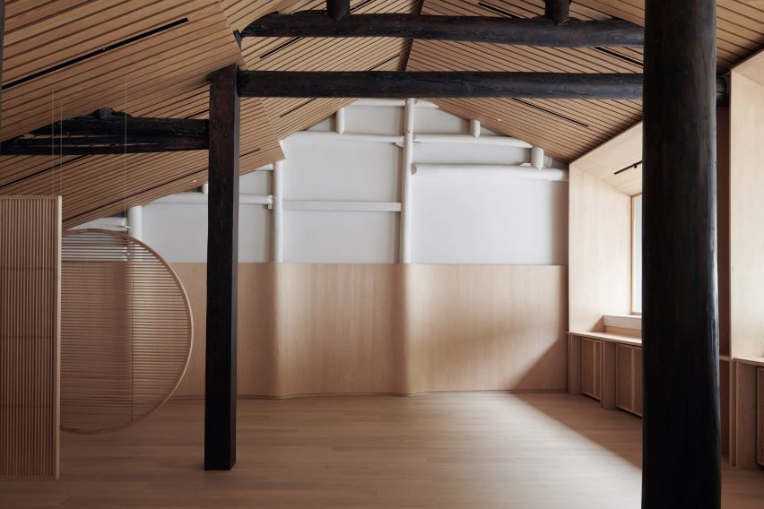 Random Art Space by Air Architects